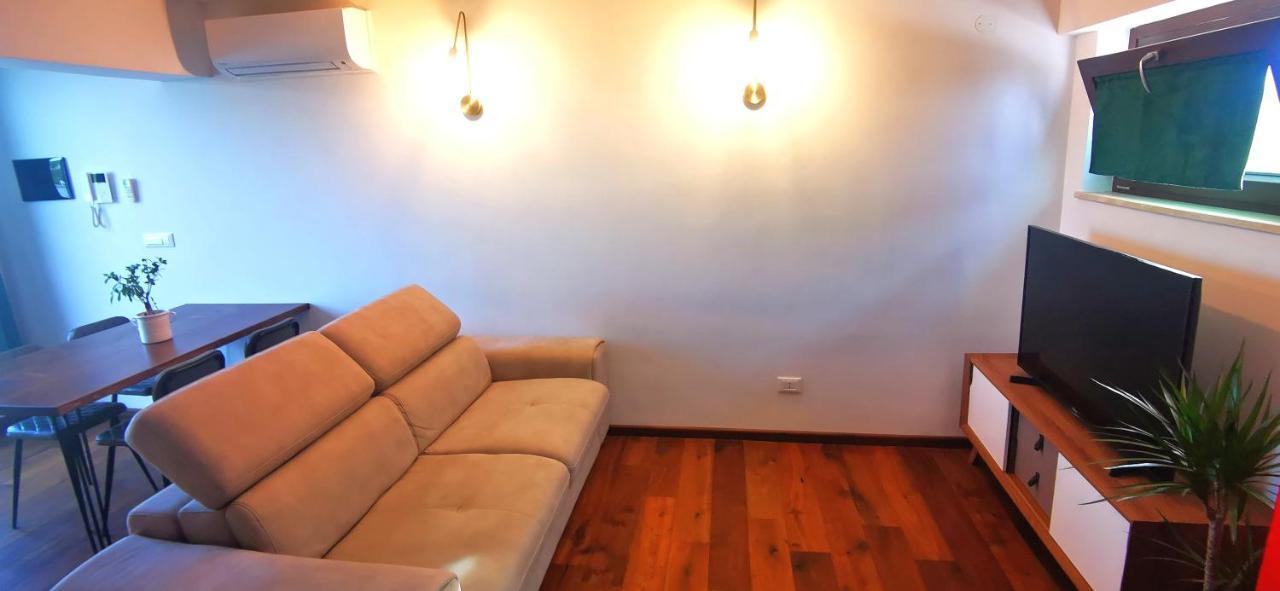 Cosy Penthouse Loft With Stunning View Apartment Rome Bagian luar foto