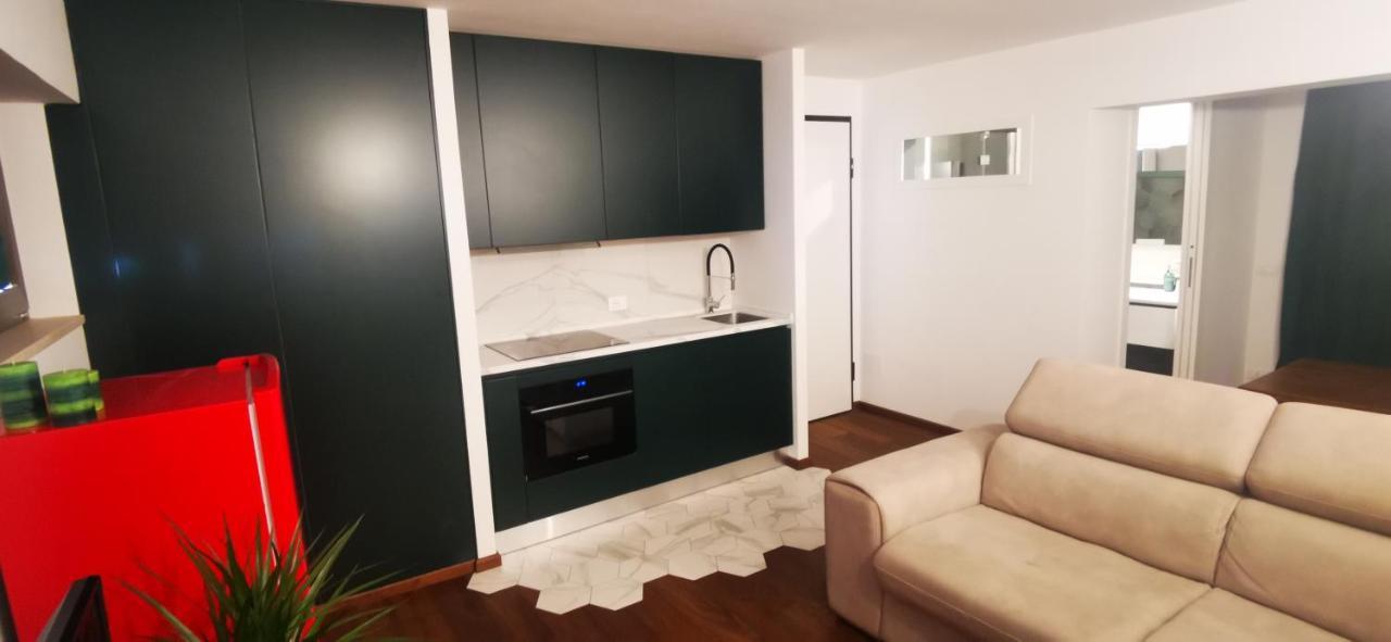 Cosy Penthouse Loft With Stunning View Apartment Rome Bagian luar foto